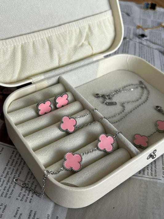 Zestaw biżuterii ze stali chirurgicznej